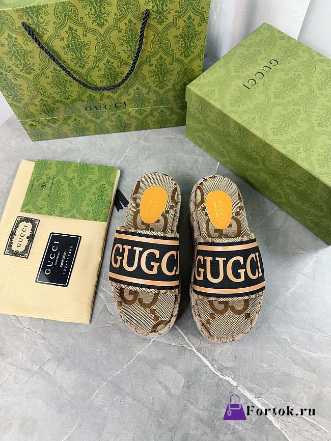 Fortok Gucci Thick-soled Slippers in Beige & Black - 1
