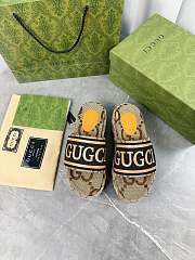 Fortok Gucci Thick-soled Slippers in Beige & Black - 1