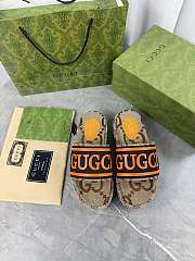 Fortok Gucci Thick-soled Slippers in Beige, Black & Orange - 1