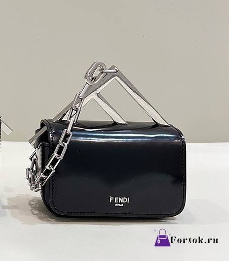 Fortok Fendi First Sight Handbag in Black 8609S 13x5x8cm - 1