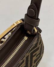 Fortok Fendi O'Lock Swing Monogram Jacquard Shoulder Bag Brown 8573 32×6×12cm - 3