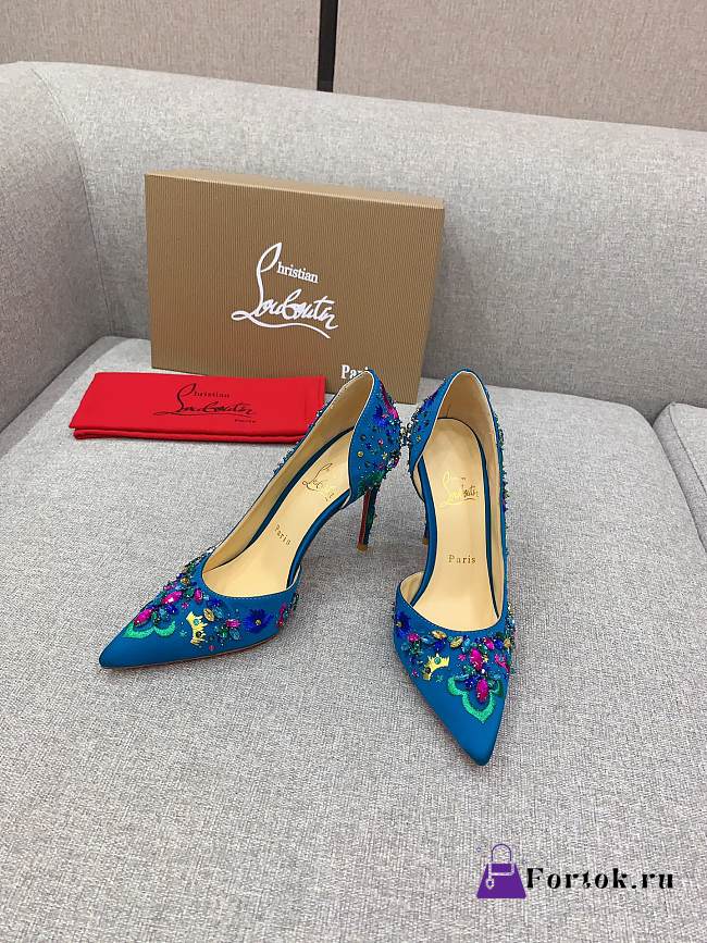 Fortok Christian Louboutin Blue Satin Brodiriza Embellished Pumps - 1