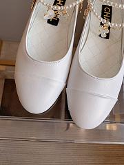 Fortok Chanel Patent Calfskin Cap Toe Ankle Chain Ballerina Flats White - 3