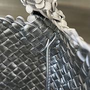 Fortok Bottega Veneta Silver Metallic Cabat Bucket Bag 762687 35.5x21x13cm - 3
