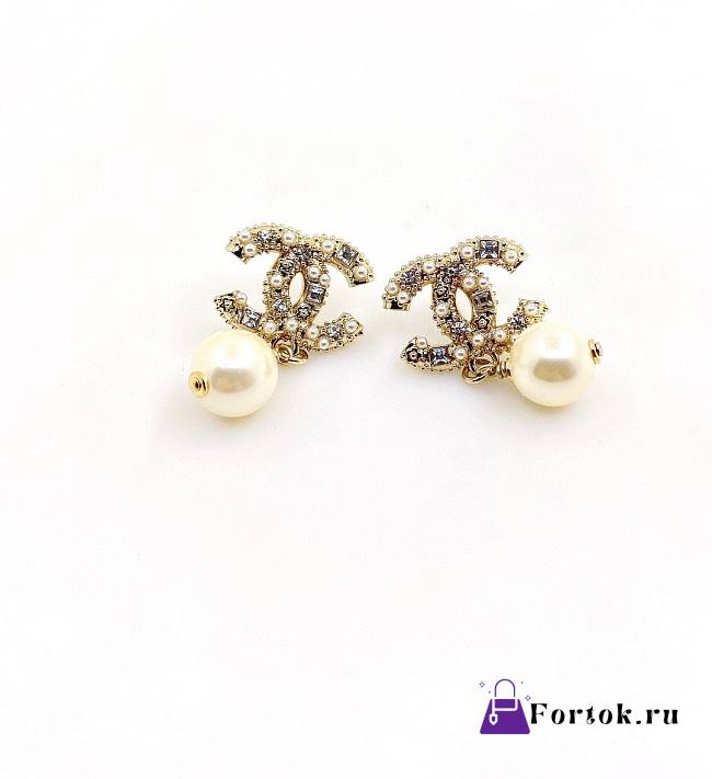 Fortok Chanel Small Square Diamond Pearl Earrings - 1