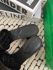 Fortok Bottega Veneta Amy Padded Mules in Intreccio Leather Black - 2