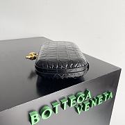 Fortok Bottega Veneta Knot Alligator Leather Clutch Black 737205 20.5x6x12.5cm - 5