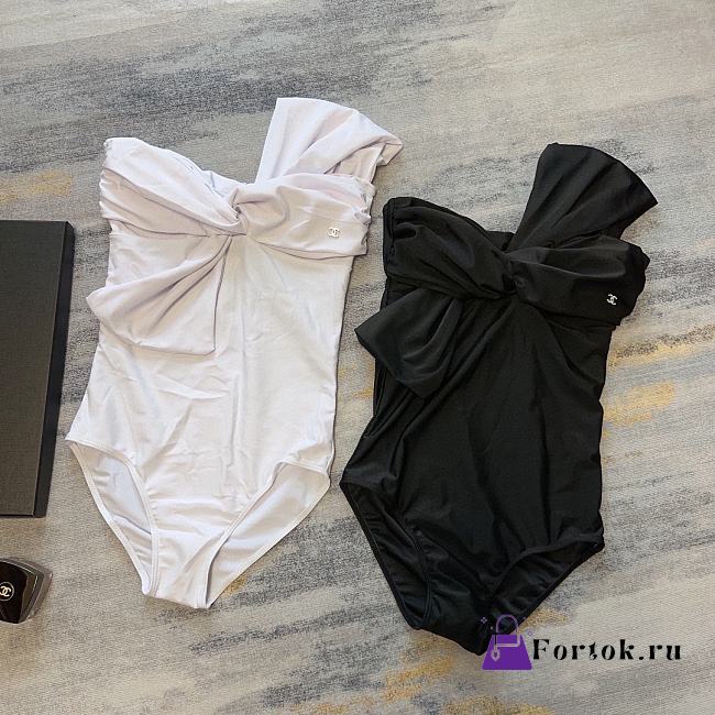 Fortok Chanel One-peice One-shoulder Swimsuit With Bow Black/White - 1