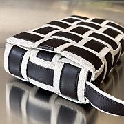 Fortok Bottega Veneta Cassette Intreccio Leather & Canvas Webbing Crossbody Bag Natural & Fondant - 5