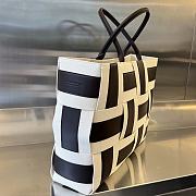 Fortok Bottega Veneta Large Intreccio Leather & Canvas Webbing Tote Bag Natural&Fondant - 6