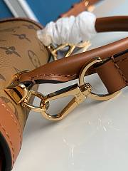 Fortok Louis Vuitton Dauphine Capitale Monogram Reverse Canvas Bag M46751 17.5x17.5x9cm - 4