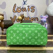 Fortok Louis Vuitton Dopp Kit Bag Green M31013 28x15x16.5cm - 1