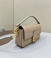 Fortok Fendi Baguette Beige Crocodile Leather Bag 8628 27x6x16cm - 5