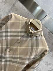 Fortok Burberry Women's Natural Button-down Checked Shirt - 4