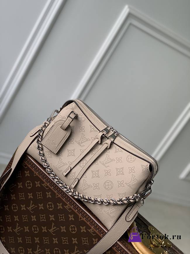 Fortok Louis Vuitton Hand It All PM Bag Beige M24255 29x18x13cm - 1