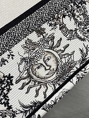 Fortok Dior Sun Black & White Embroidery Book Tote 36cm - 5