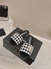 Fortok Chanel Houndstooth Sandals Black - 2