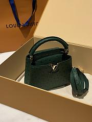 Fortok Louis Vuitton Capucines Bag Green Ostrich Leather Pattern 21x14x9cm - 6