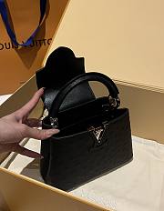 Fortok Louis Vuitton Capucines Bag Black Ostrich Leather Pattern 21x14x9cm - 4