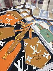 Fortok Louis Vuitton Tag Me Square Silk Scarf Black 90x90cm - 3