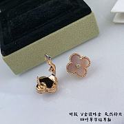 Fortok Van Cleef & Arpels Pink Four-leaf Clover Earrings - 3