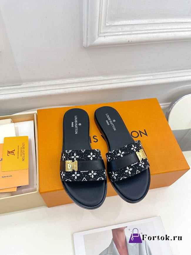 Fortok Louis Vuitton Lock It Flat Mules Black - 1