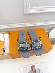 Fortok Louis Vuitton Lock It Flat Mules Blue Denim - 1