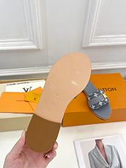 Fortok Louis Vuitton Lock It Flat Mules Blue Denim - 4
