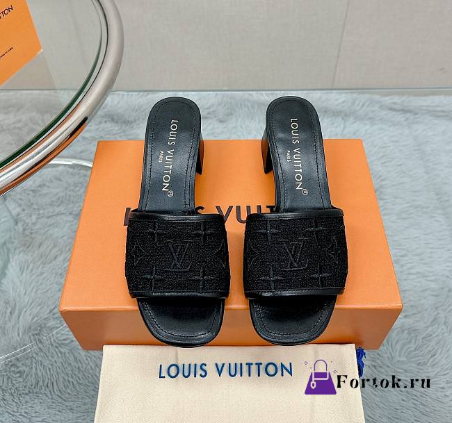 Fortok Louis Vuitton Embroidered Slippers Black  - 1