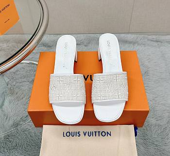 Fortok Louis Vuitton Embroidered Slippers White