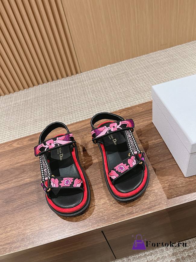 Fortok Dior D-Wave Pink Multicolor Embroidered Cotton Sandals - 1