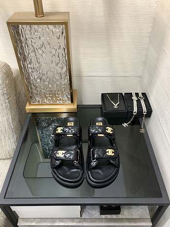 Fortok Chanel Black Quilted Leather CC Velcro Flat Sandals