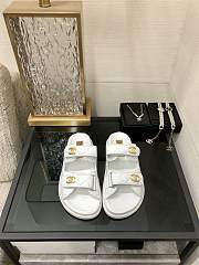 Fortok Chanel White Quilted Leather CC Velcro Flat Sandals - 1