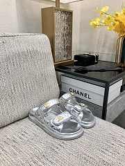 Fortok Chanel Silver Quilted Leather CC Velcro Flat Sandals - 6