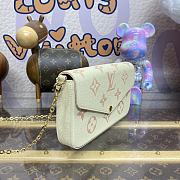 Fortok Louis Vuitton Pochette Félicie Bag Cream White and Pink M83025 21x12x3cm - 5