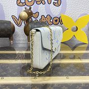 Fortok Louis Vuitton Pochette Félicie Bag Cream White and Blue M83025 21x12x3cm - 5
