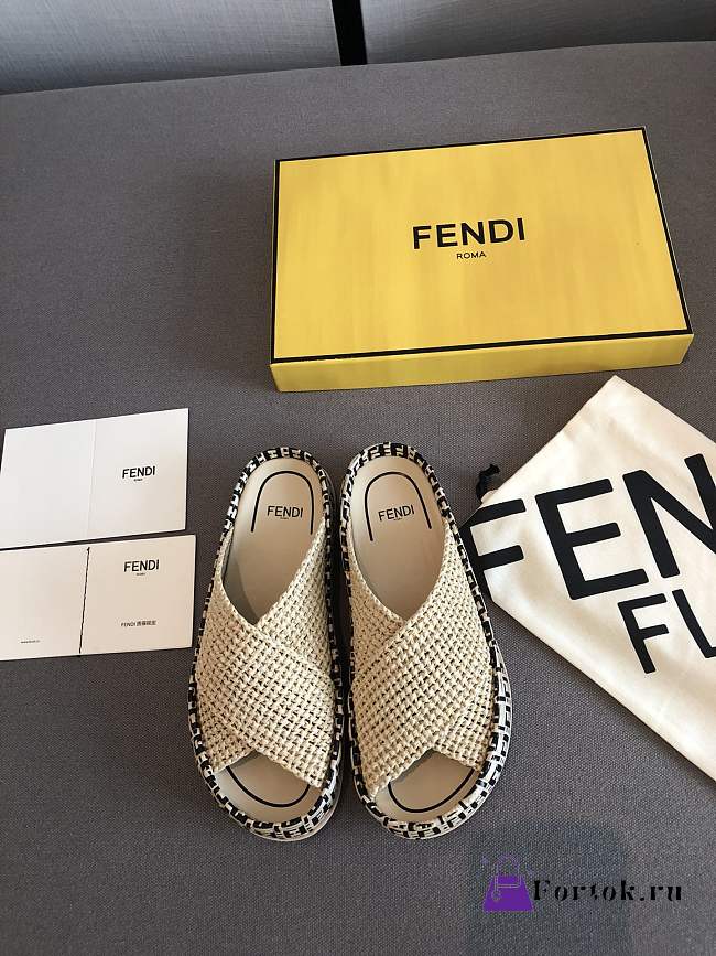Fortok Fendi Raffia Slides Beige - 1