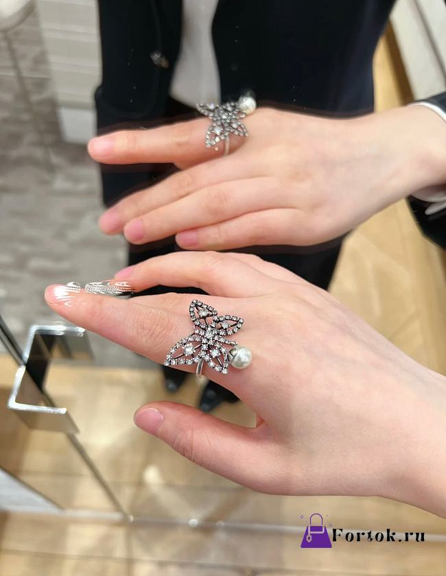 Fortok Dior Full-diamond Butterfly Ring - 1
