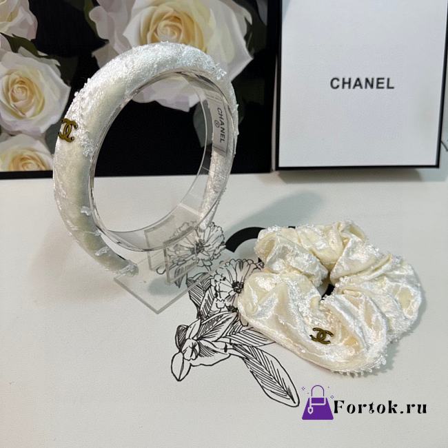 Fortok Chanel Set of Velvet Headband and Hairband White - 1