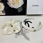 Fortok Chanel Set of Velvet Headband and Hairband White - 6
