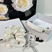 Fortok Chanel Set of Velvet Headband and Hairband White - 3