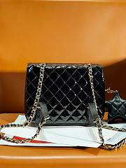Fortok Chanel Backpack and Star Coin Purse Black Metallic Calfskin & Gold-Tone Metal 18.5×23.5×8.5cm - 4