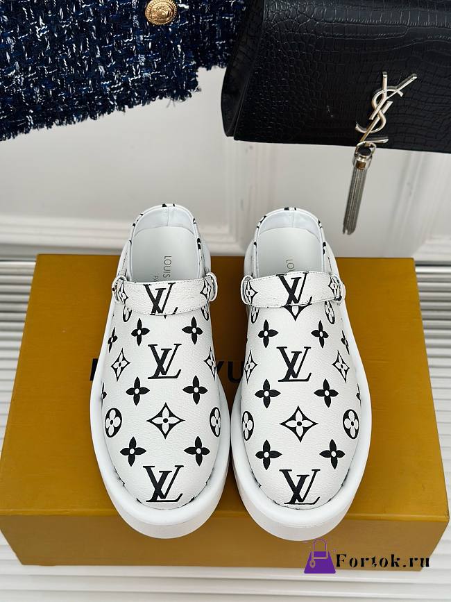 Fortok Louis Vuitton Birkenstock Slippers White & Black - 1
