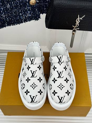 Fortok Louis Vuitton Birkenstock Slippers White & Black