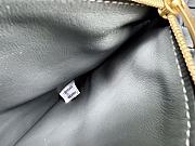 Fortok Bottega Veneta Cobble Shoulder Bag Grey 709418 26x21x9cm - 2