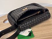 Fortok Bottega Veneta Cobble Shoulder Bag Black 709418 26x21x9cm - 5