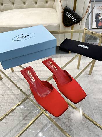 Fortok Prada Red Square-toe Satin Mules