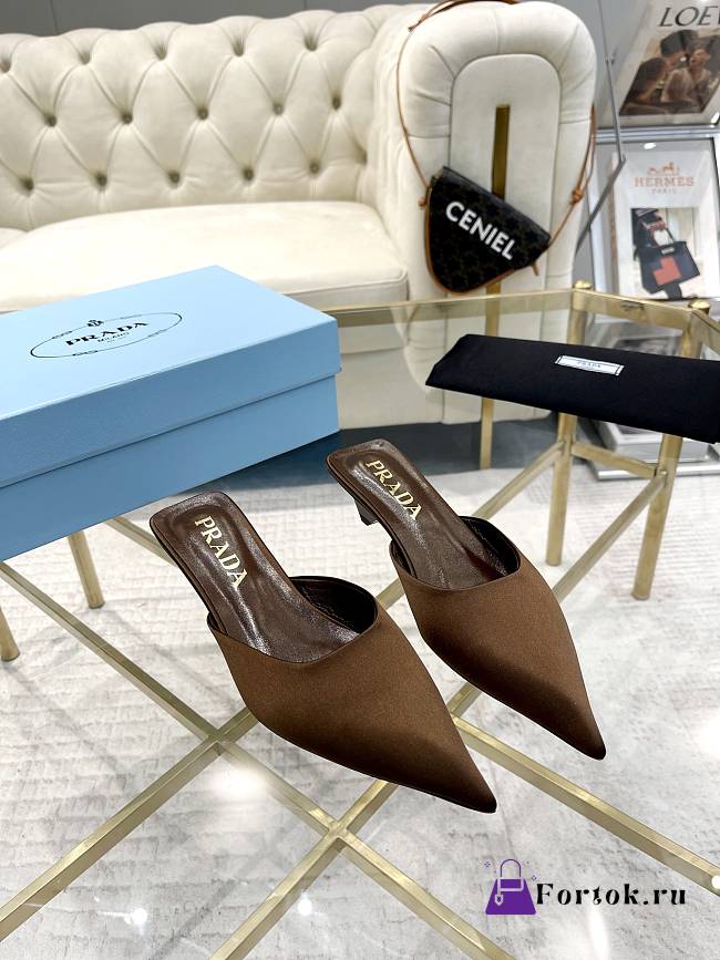 Fortok Prada Pointed Toe Triangle Heel Mules Brown - 1