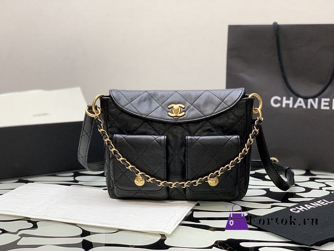 Fortok Chanel Hobo Bag Glossy Calfskin & Gold-Tone Metal Black 21.5×30×5cm - 1