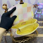 Fortok Louis Vuitton Pochette Métis East West Bag Peach N40749 21.5x13.5x6cm - 5